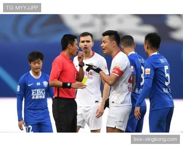 广州足球俱乐部保级阶段关键表现，阵容磨合提升战斗意志