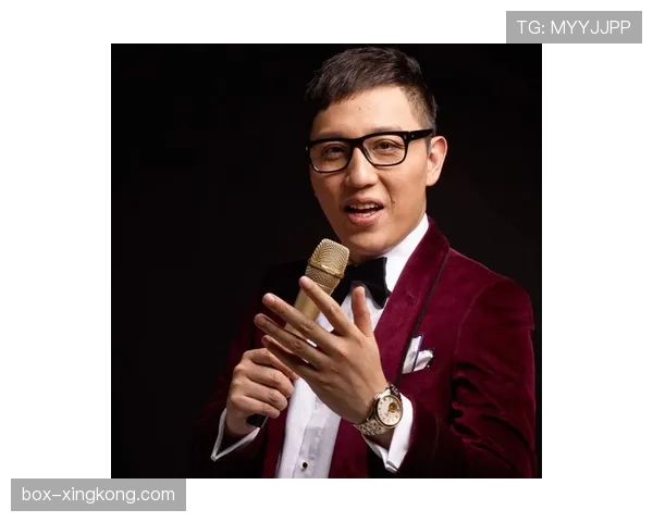 张家齐训练完顺手买了个包，价格够我交三年房租